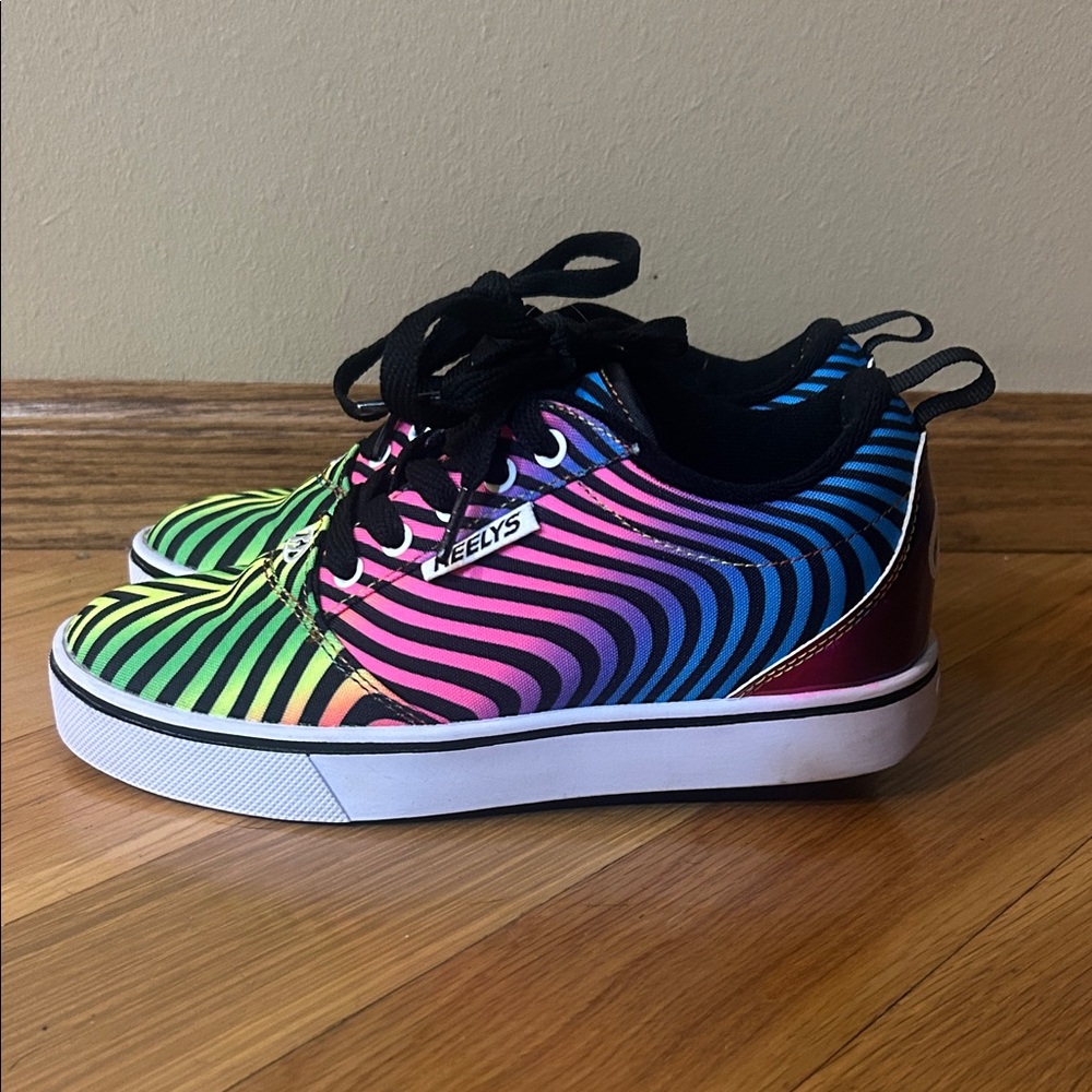 Heelys Kids' Vibrant Striped Sneakers